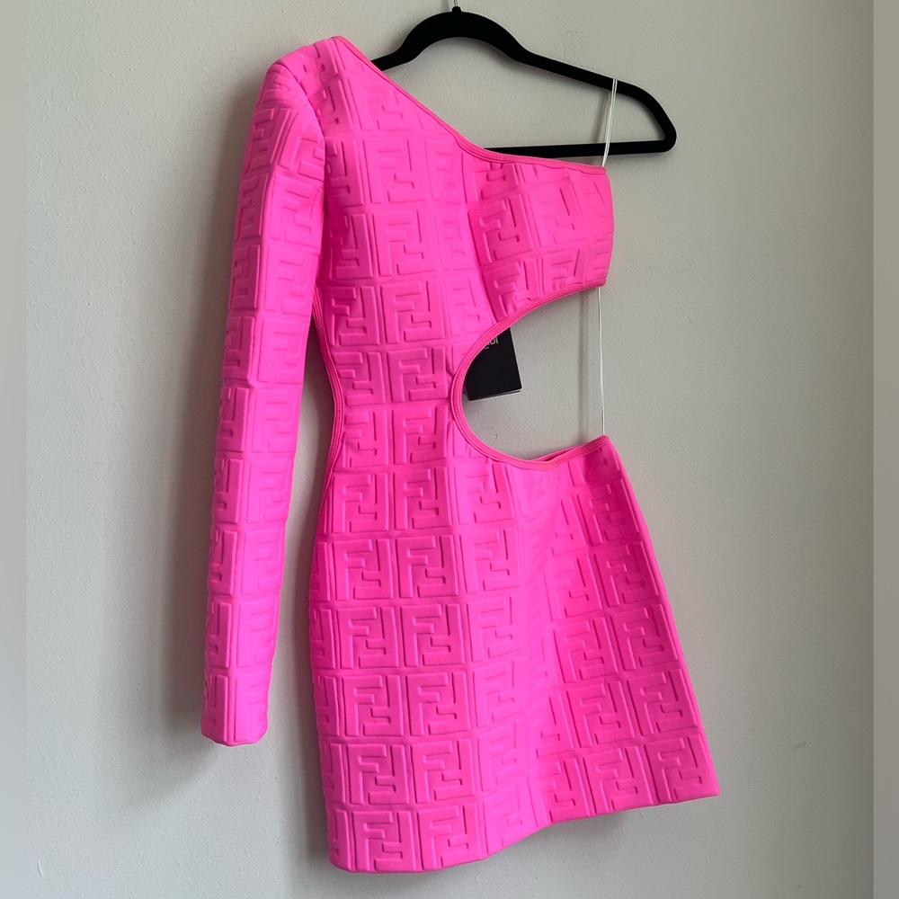 NWT Fendi x Nicki Minaj capsule collection pink dress 40 4 - Picture 12 of 15